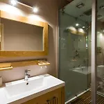 Escapades Au Ferret Ideal Famille Ou Groupe D'amis Avec Piscine Chauffee 5 Proche Plages Et Pistes Cyclables Commerces Sejour Paisible Au Coeur Du Bassin D'arcachon Nous Repondons Tres Rapidement Aux Demandes De Renseignements Villa *